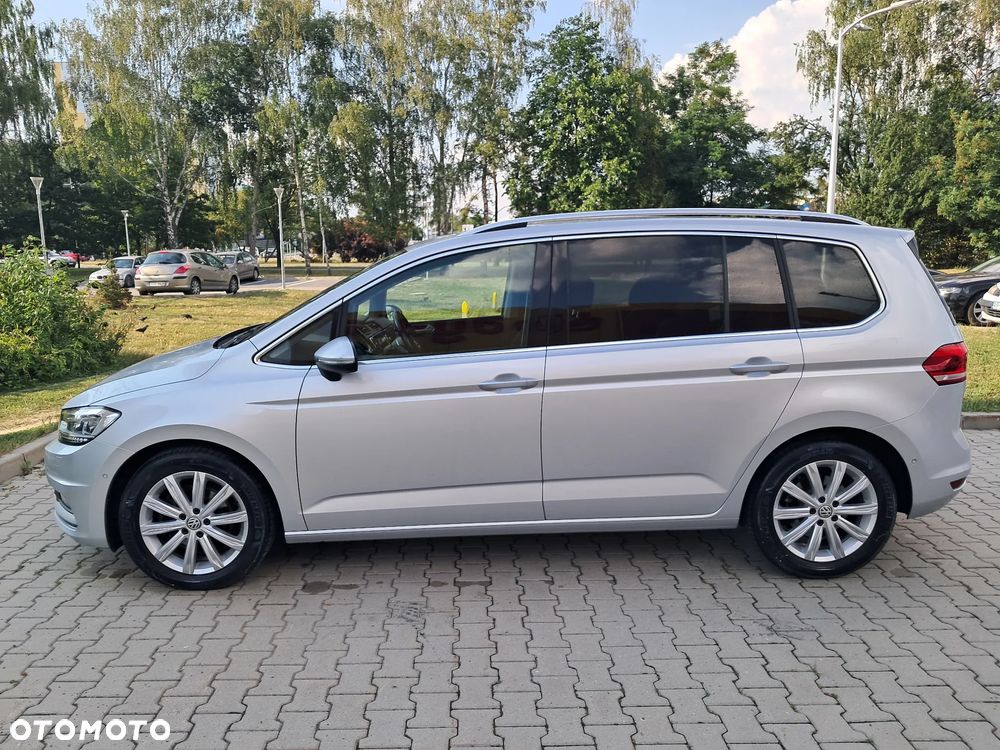 Volkswagen Touran 2.0 TDI BMT Highline DSG - 17