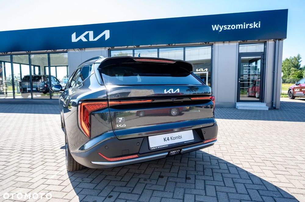 Kia K4 1.6 T-GDI L - 6