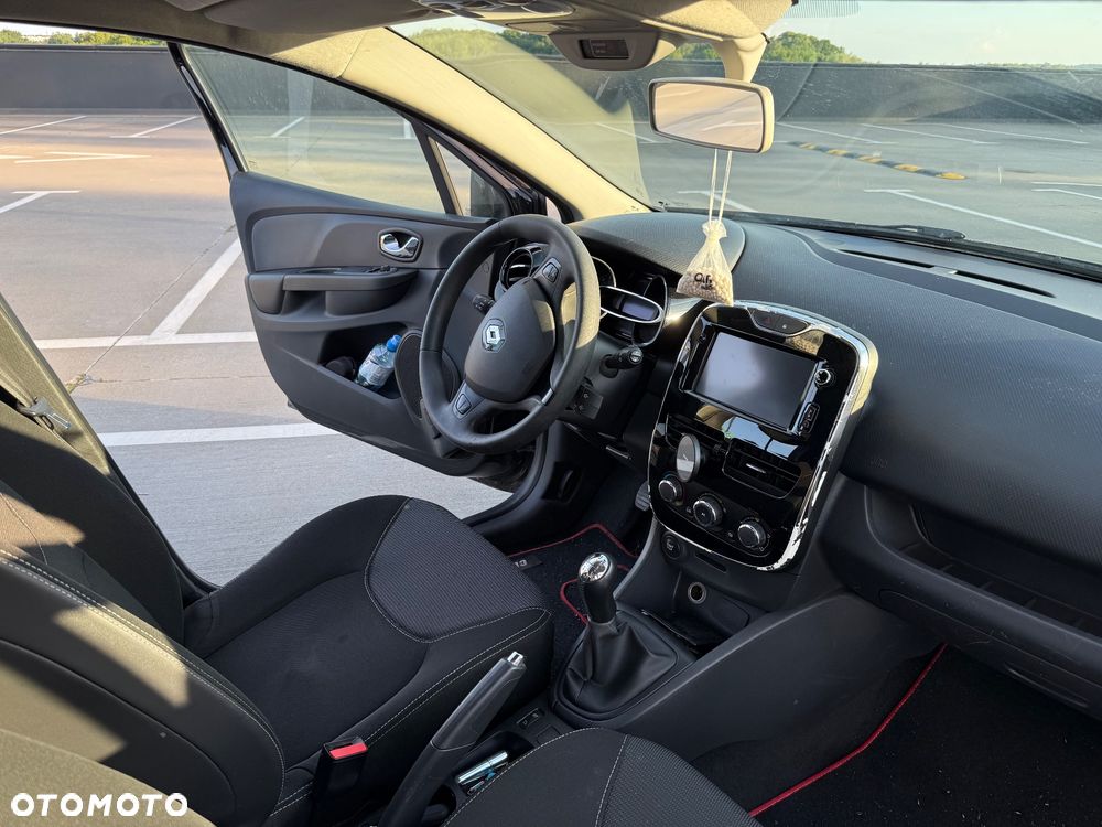 Renault Clio 1.2 16V Authentique - 13