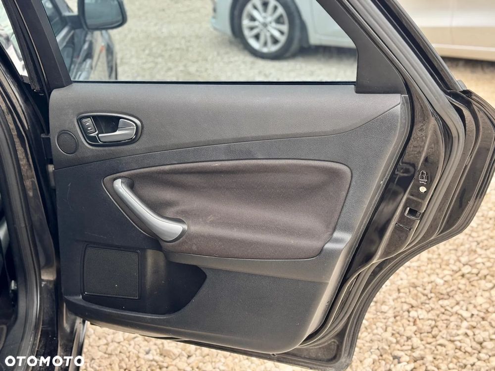 Ford Mondeo 2.0 FF Platinium X Plus (Titanium) - 15