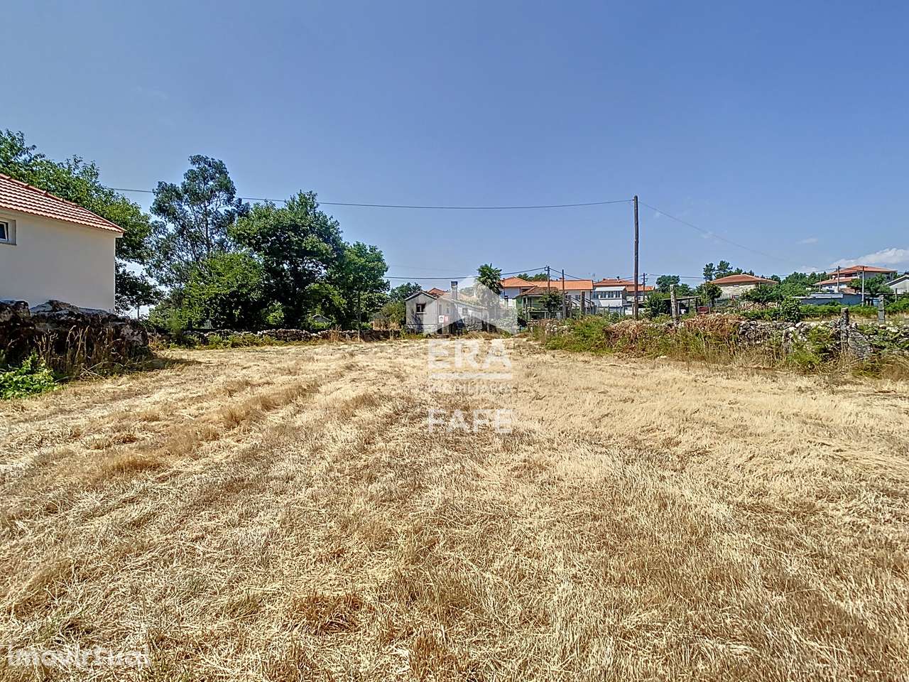 Moradia para restauro com 802m2 de terreno - Grande imagem: 5/23