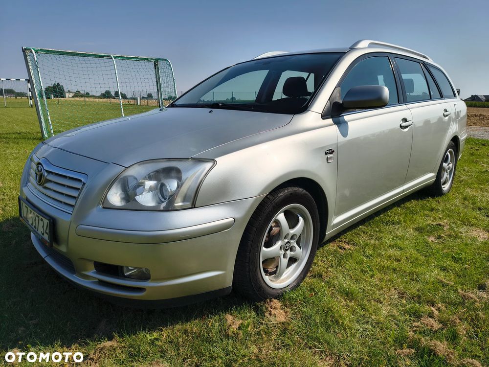 Toyota Avensis 2.0 D-4D Combi - 2