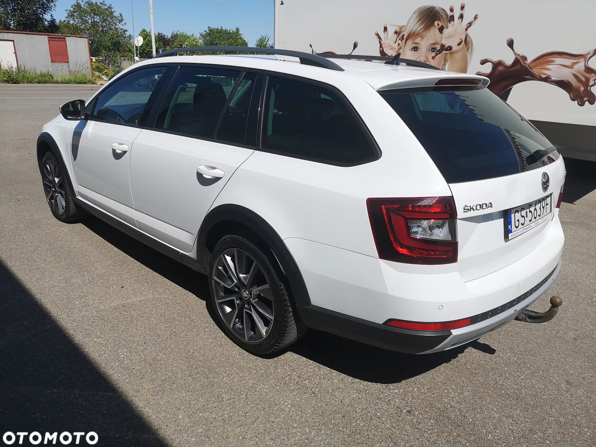 Skoda Octavia Combi 2.0 TDI 4x4 DSG Scout - 6