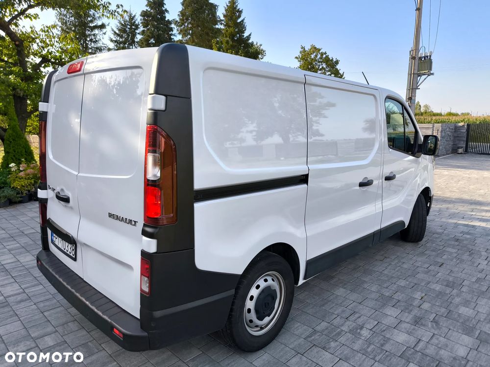 Renault Trafic - 6