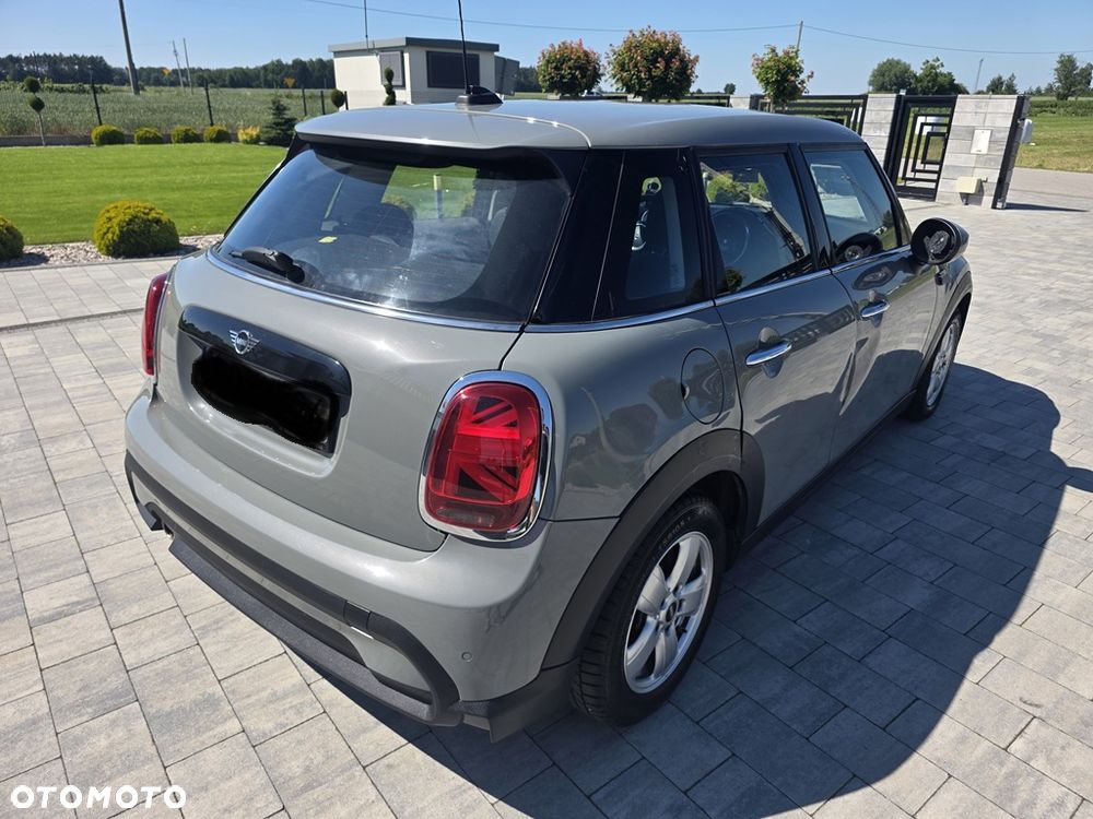 MINI Cooper Standard - 4