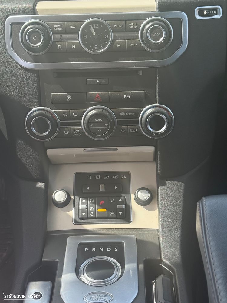 Land Rover Discovery 3.0 TD V6 HSE - 13