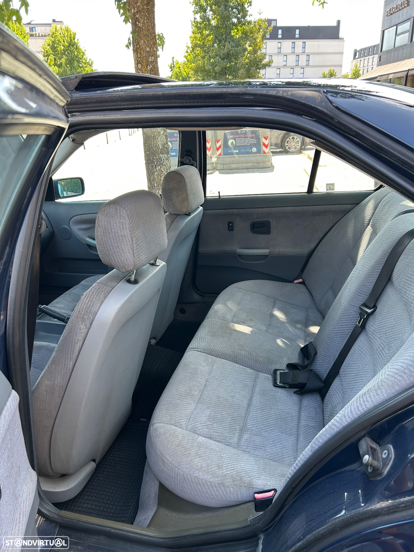 BMW 316 i - 9