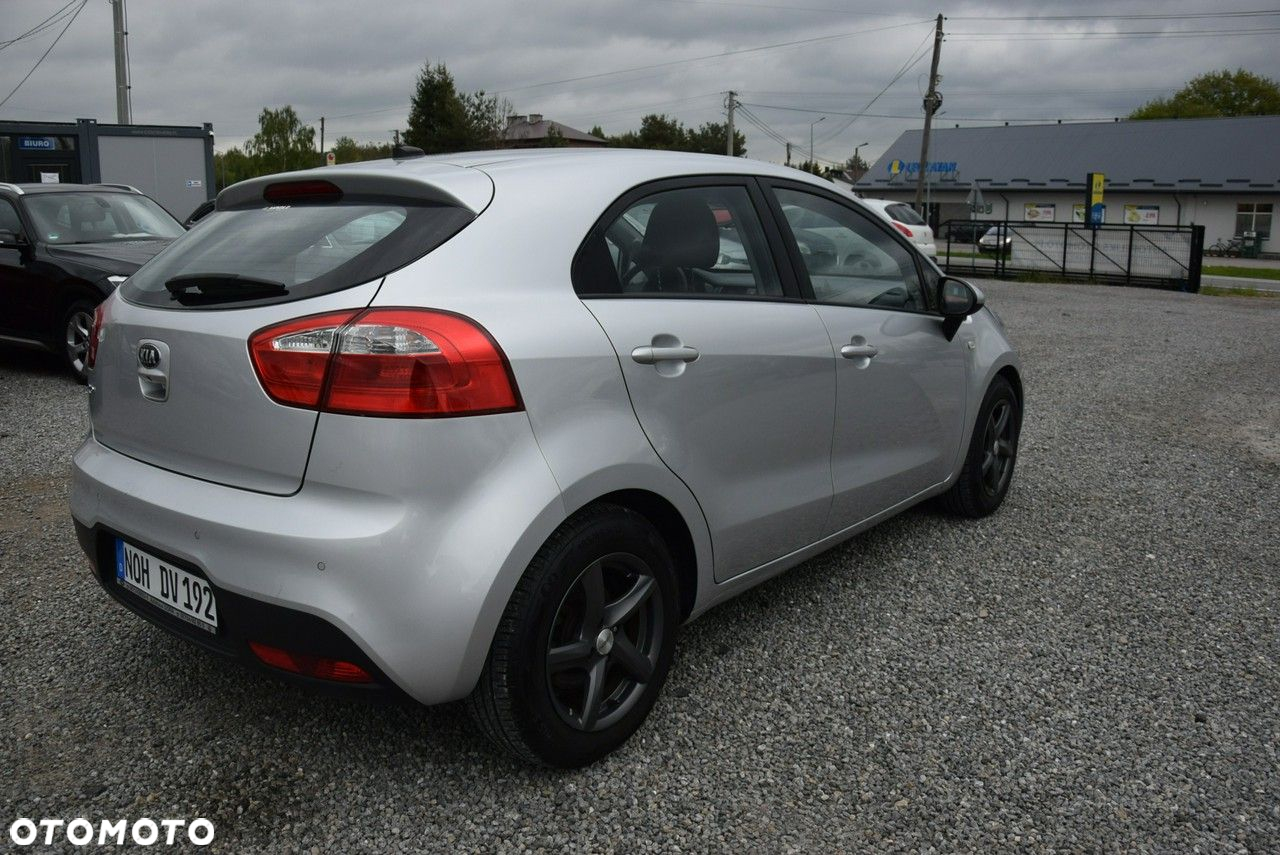 Kia Rio 1.2 Edition 7 - 12