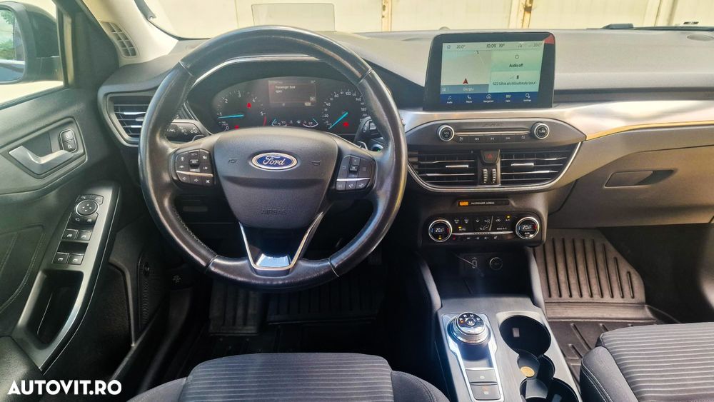 Ford Focus - 16