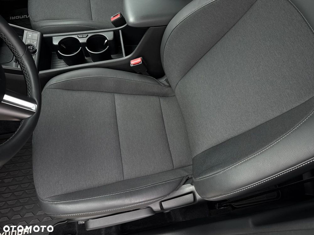 Hyundai Kona 1.6 T-GDI Executive DCT - 16