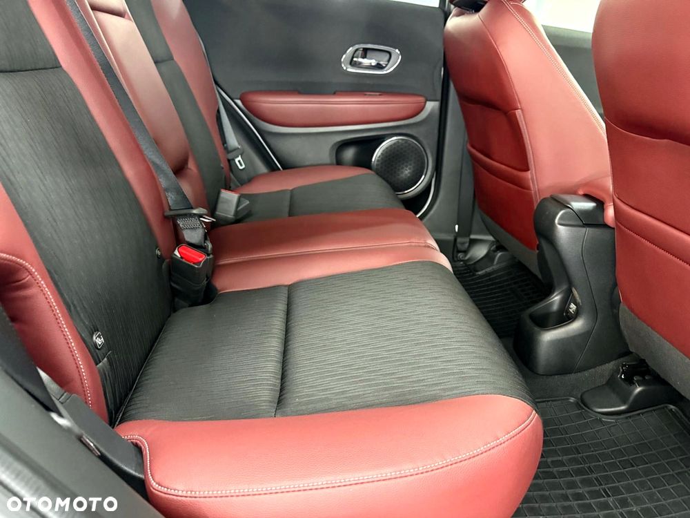 Honda HR-V 1.5 i-VTEC TURBO Sport - 27