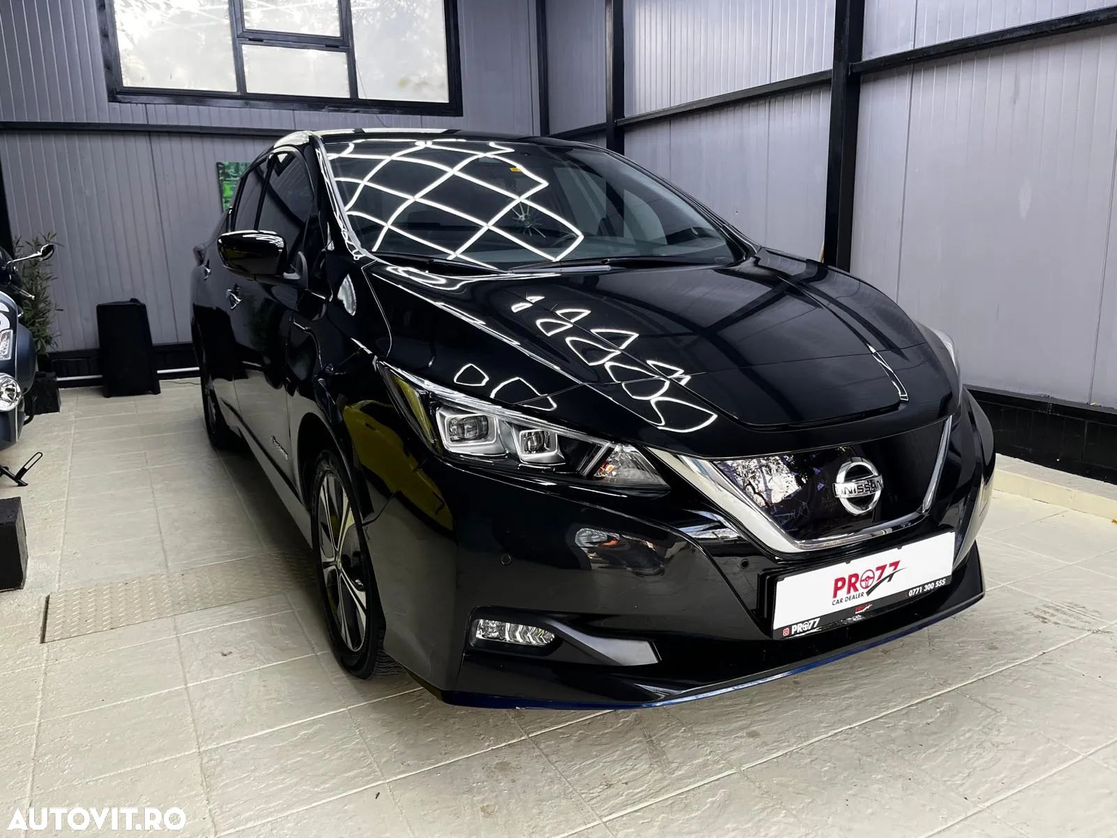 Nissan LEAF Tekna - 1