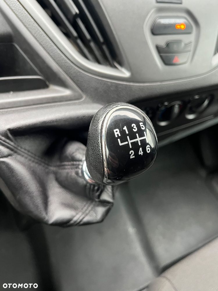 Ford Transit custom - 13