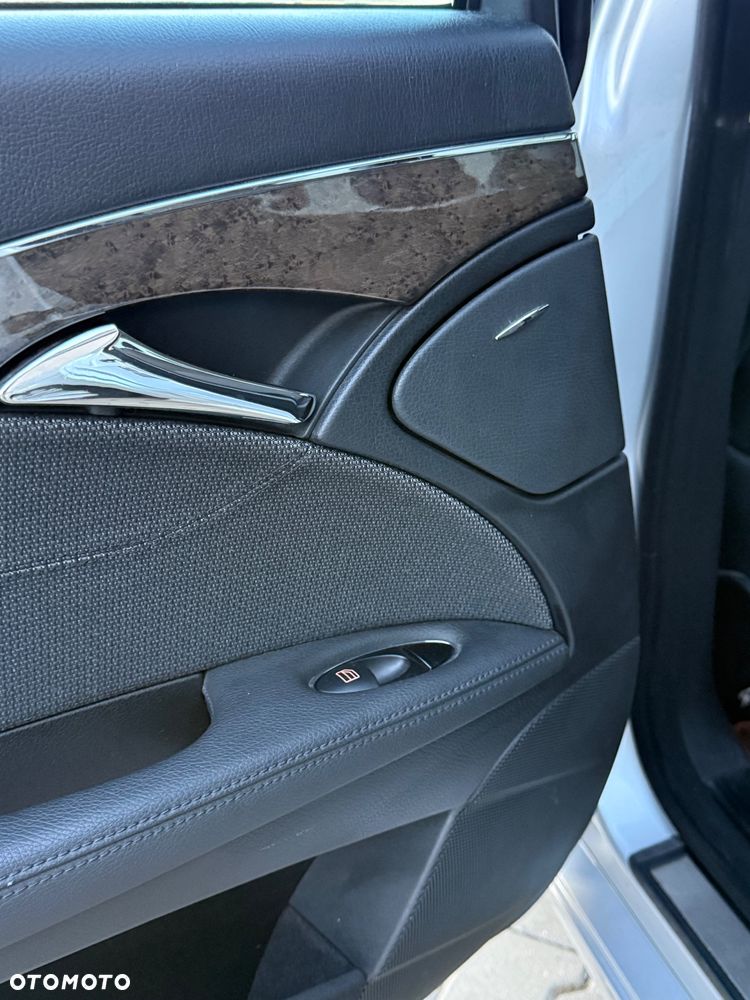 Mercedes-Benz Klasa E - 6