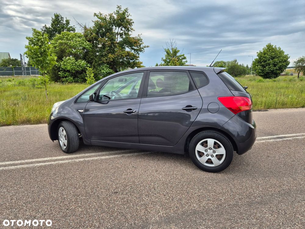 Kia Venga 1.4 CRDi 90 Edition 7 - 11