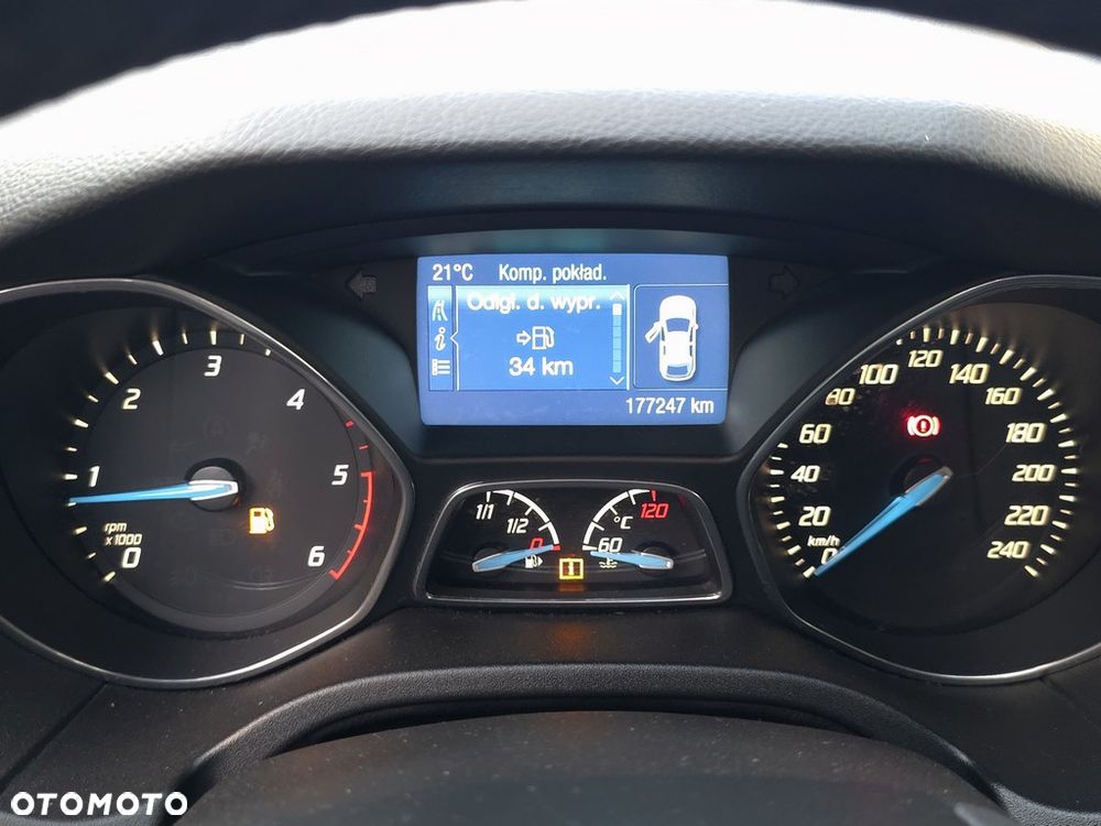 Ford Focus 2.0 TDCi Titanium - 20