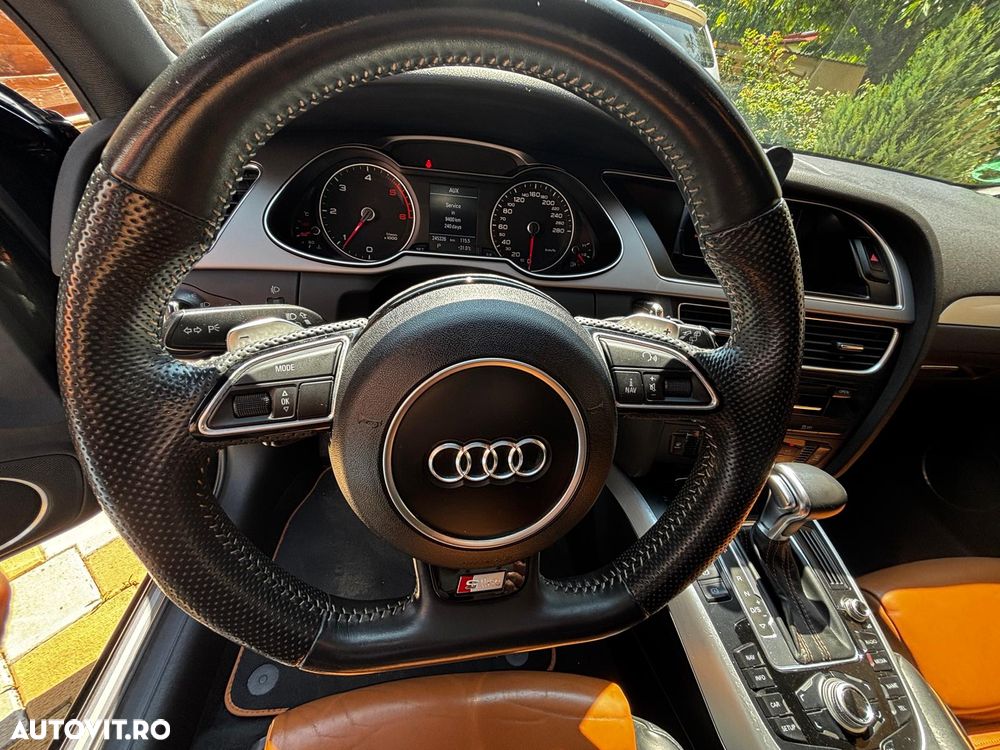 Audi A4 Avant 2.0 TDI quattro S tronic - 12