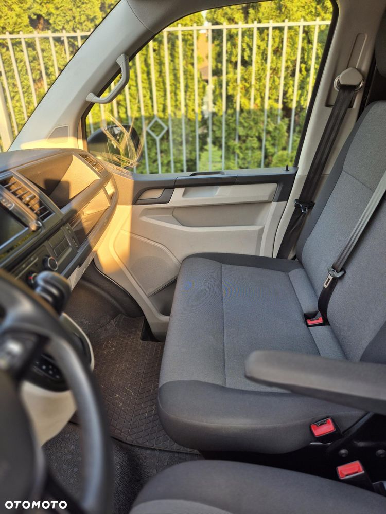 Volkswagen Transporter - 14