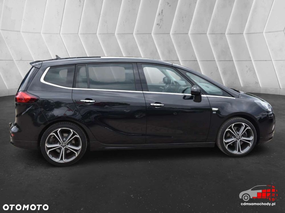 Opel Zafira - 11