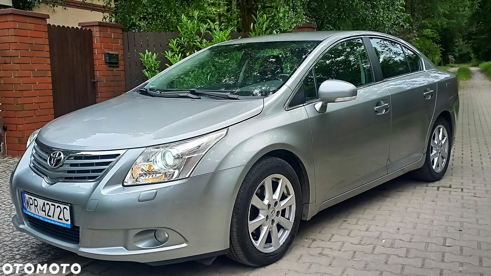 Toyota Avensis 2.0 D-4D Sol plus - 1