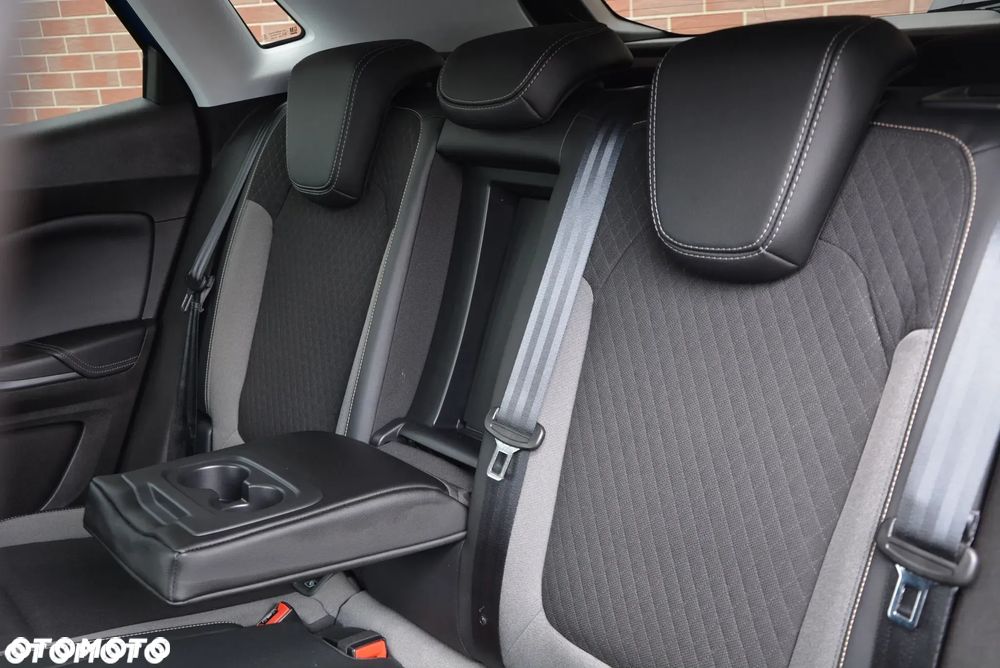 Opel Grandland X 1.2 Start/Stop Business Elegance - 8