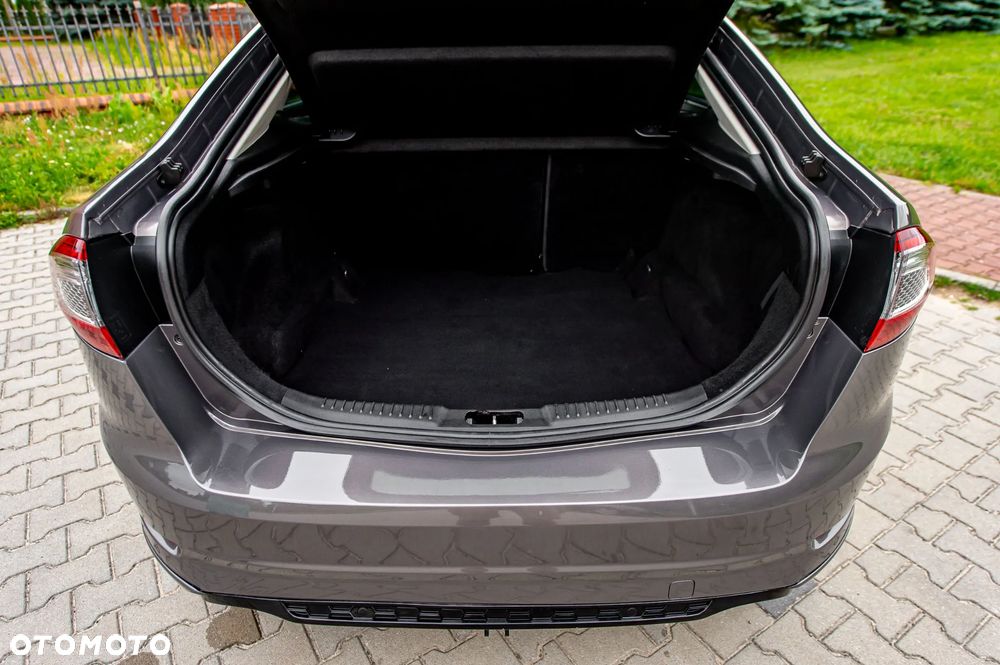 Ford Mondeo 2.0 TDCi Platinium X Plus (Titanium) - 18