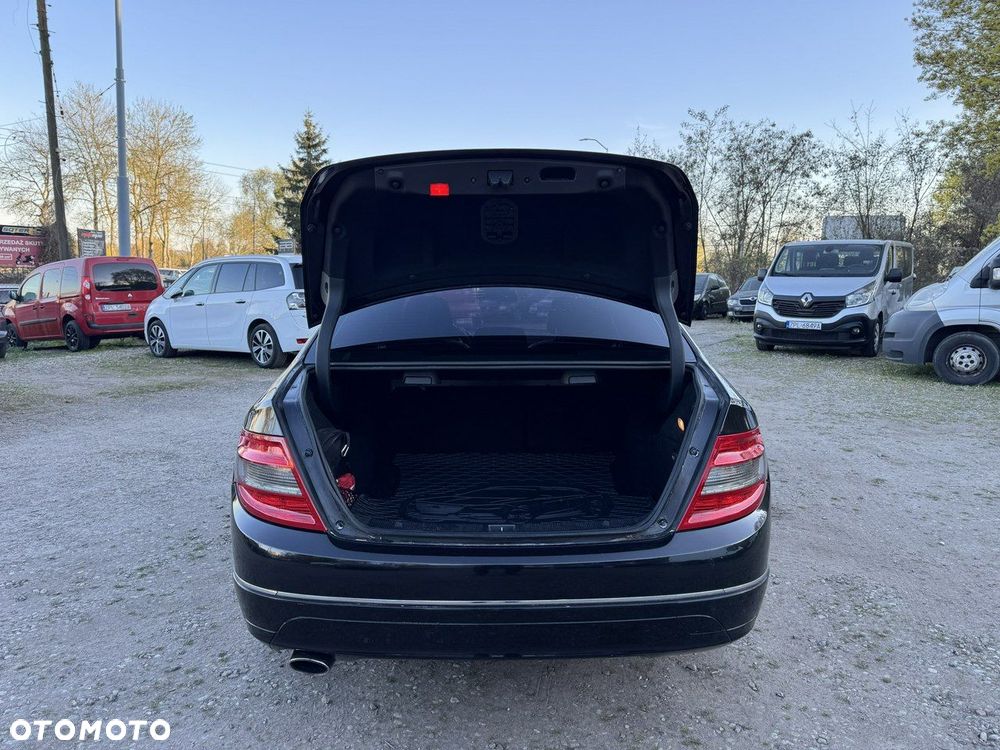 Mercedes-Benz Klasa C - 34