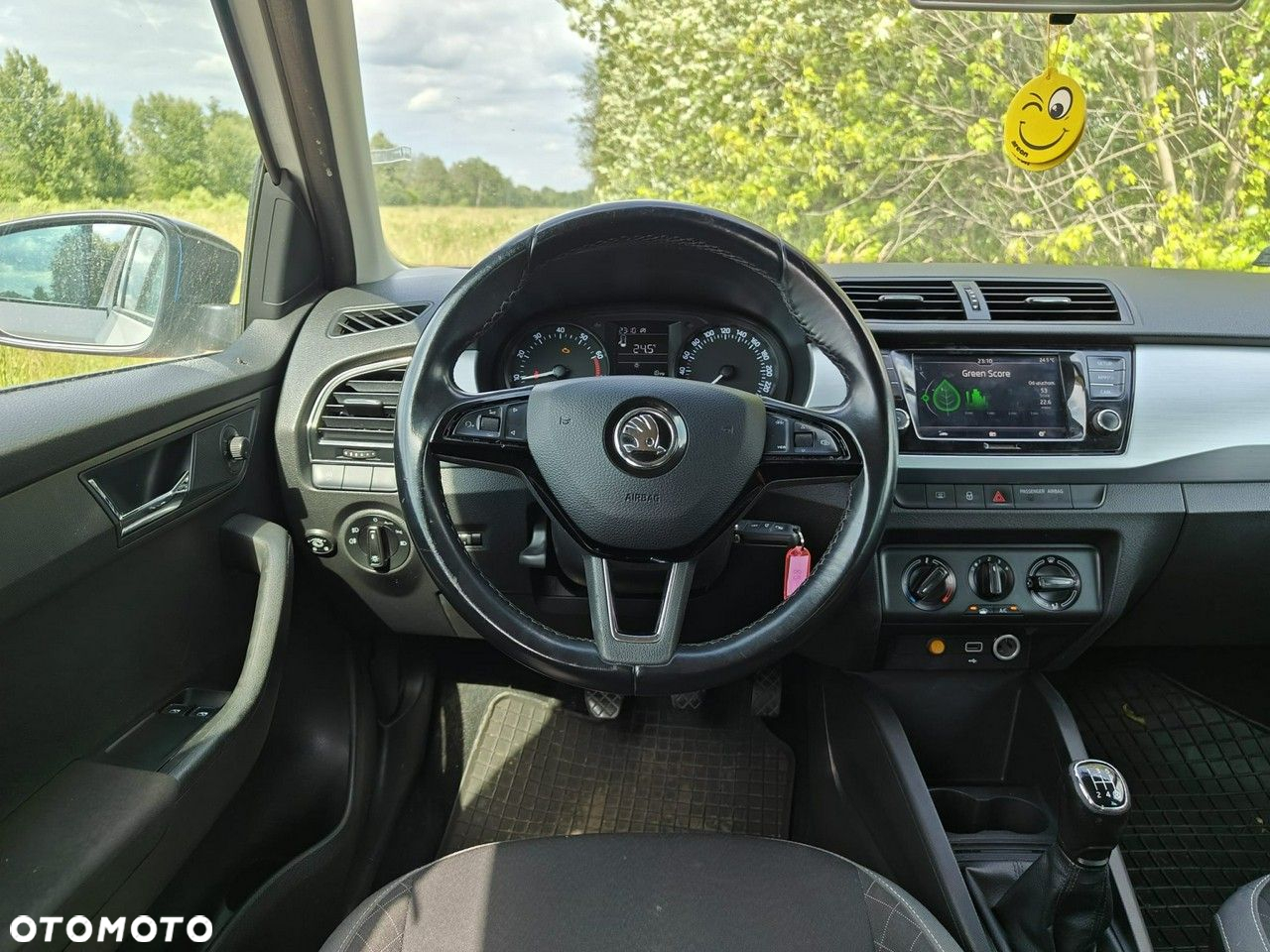 Skoda Fabia - 11
