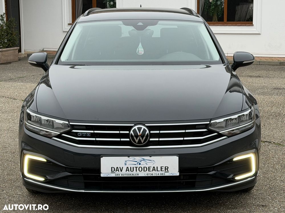 Volkswagen Passat - 18
