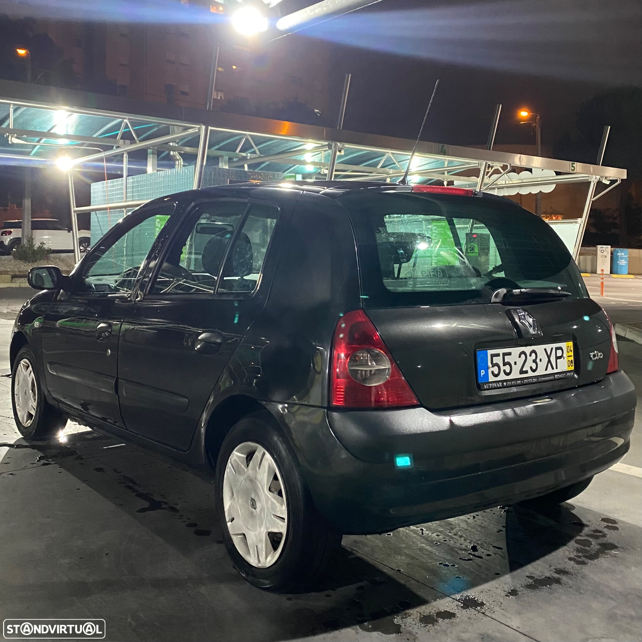 Renault Clio 1.2 Authentique - 4