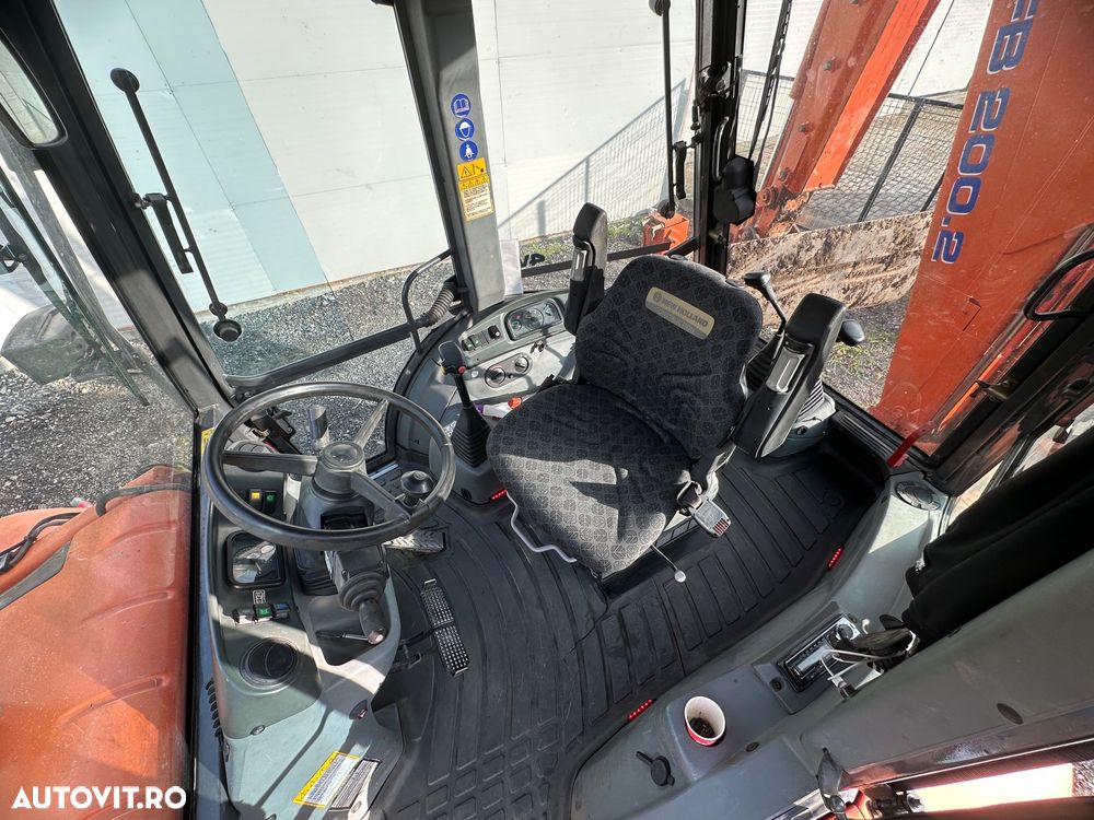 FIAT KOBELCO FB200 - 8