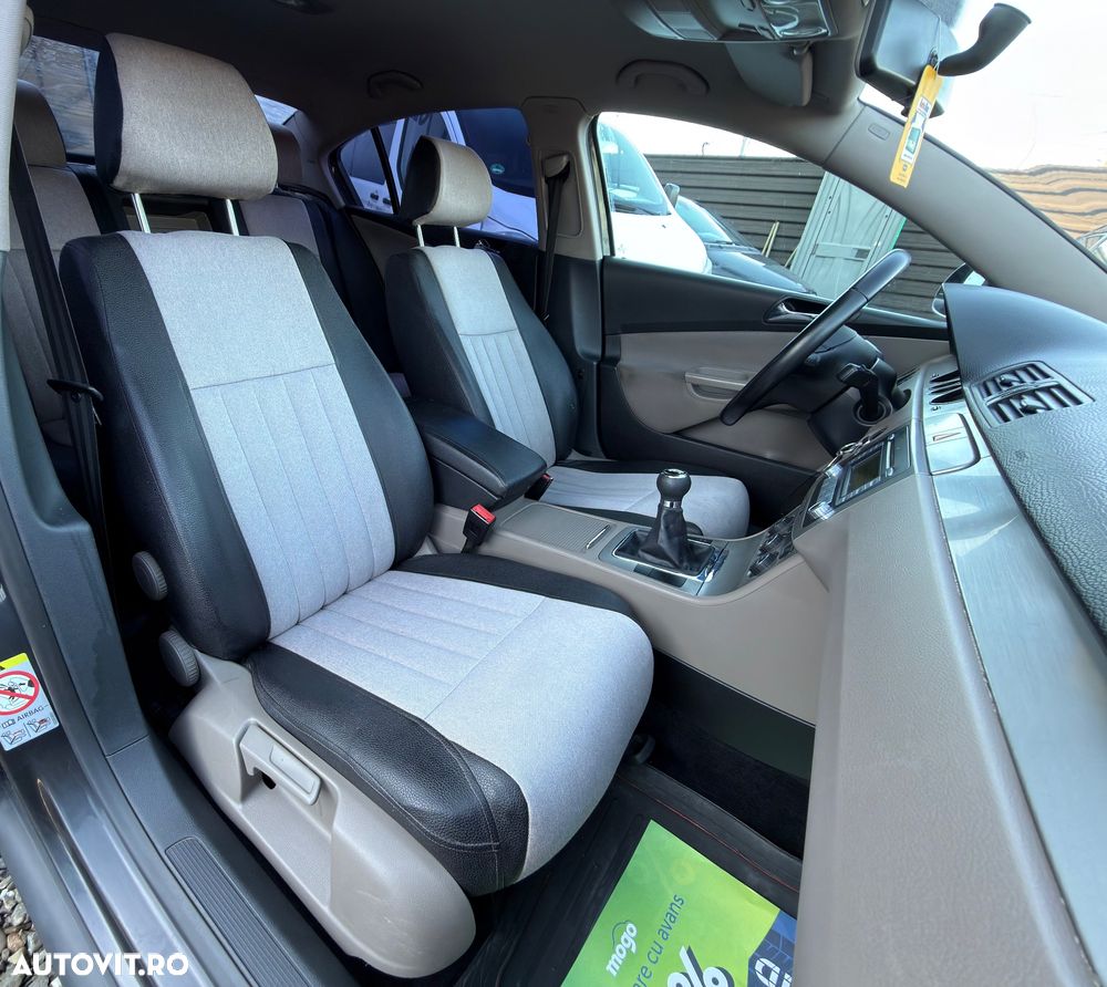 Volkswagen Passat Variant 1.9 TDI Individual - 12