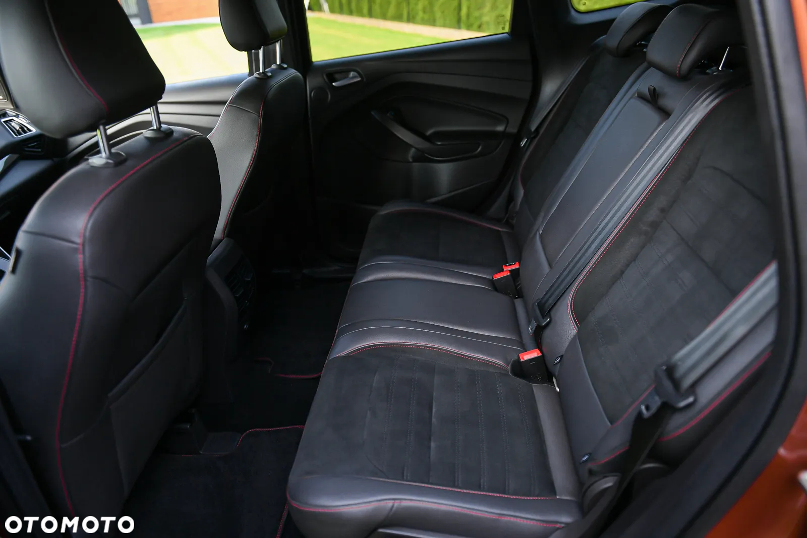 Ford Kuga 2.0 EcoBlue 4x4 ST-LINE - 21