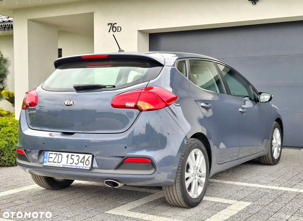 Kia Ceed 1.6 GDI Platinum Edition - 10