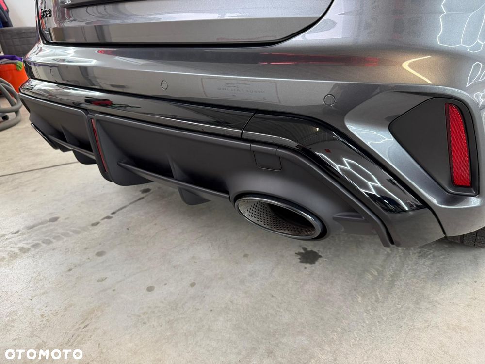 Audi RS3 Sportback TFSI quattro S tronic - 11