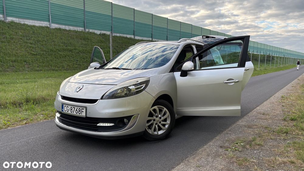 Renault Scenic Energy dCi 130 S&S Bose Edition - 12