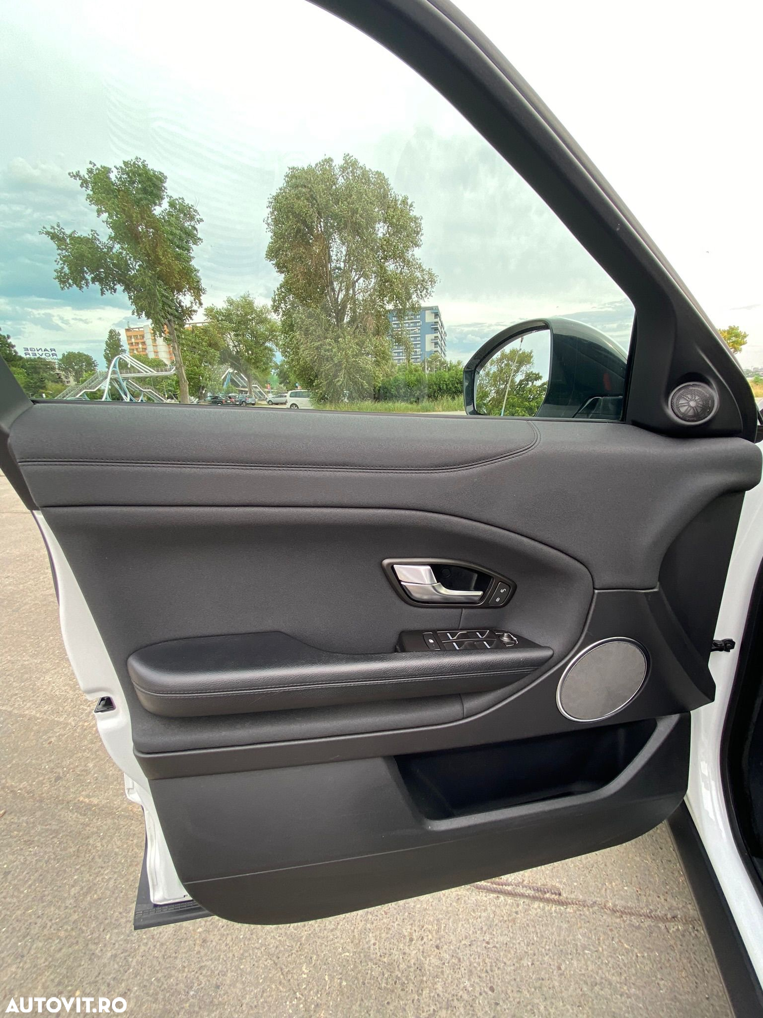 Land Rover Range Rover Evoque - 5
