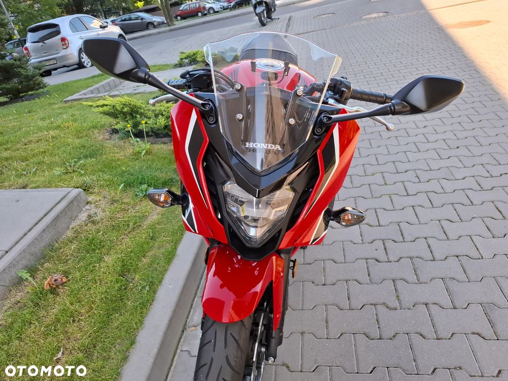 Honda CBR - 19