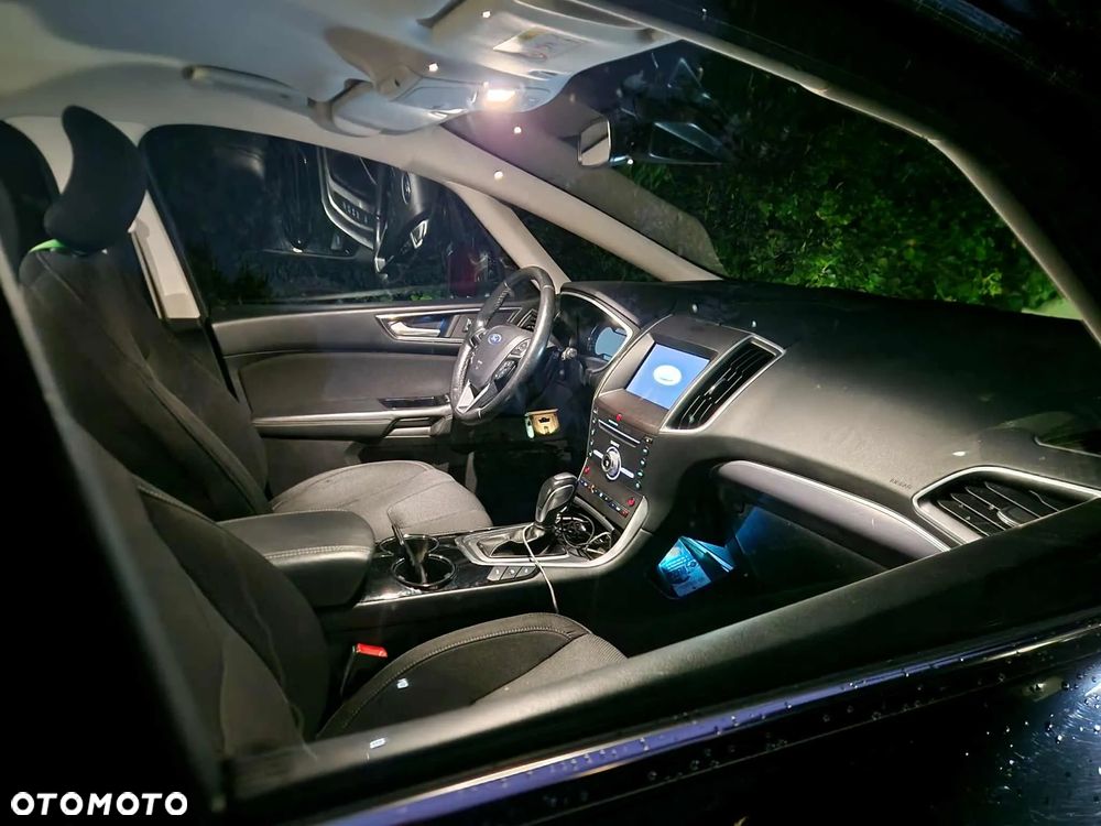 Ford S-Max 2.0 TDCi Titanium PowerShift - 9