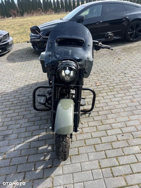 Harley-Davidson Touring Road King - 10