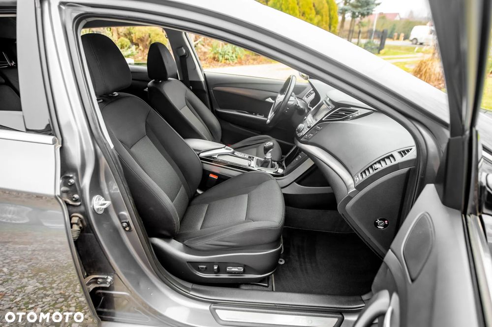 Hyundai i40 2.0 Premium - 18