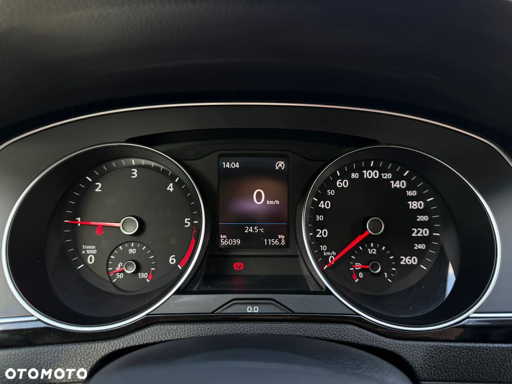 Volkswagen Passat 2.0 TDI EVO Business - 9