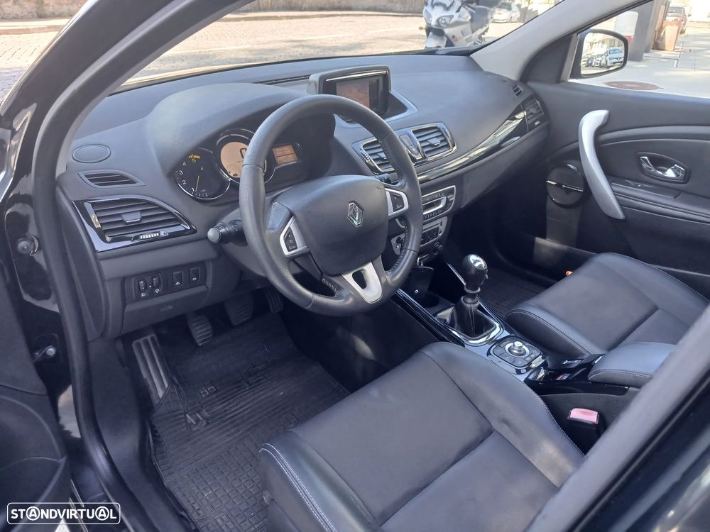 Renault Mégane Sport Tourer 1.5 dCi Bose Edition SS - 19