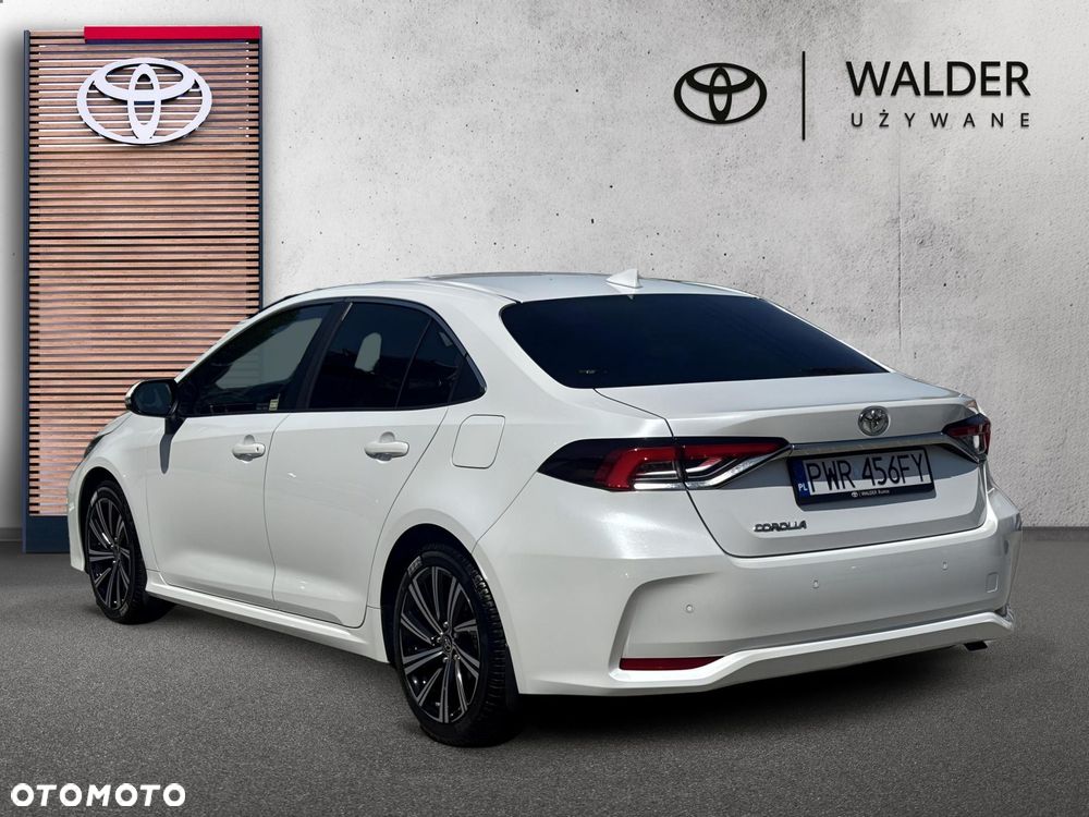Toyota Corolla - 3