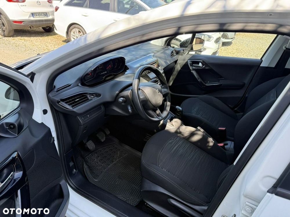 Peugeot 208 1.4 HDi Active - 18