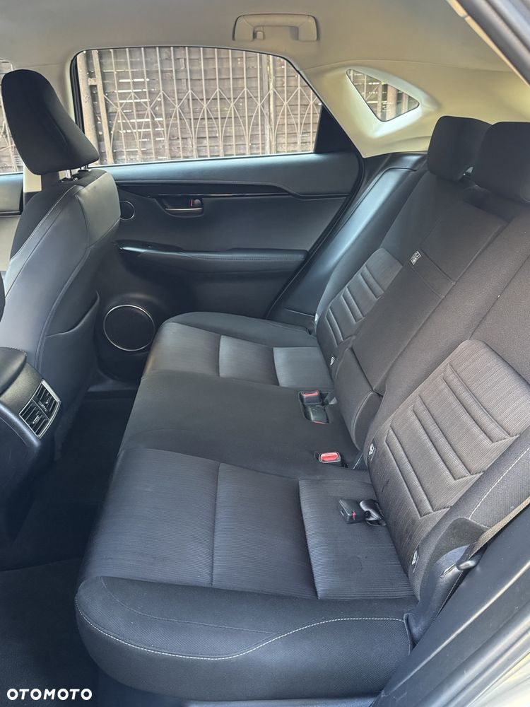 Lexus NX 200t Elite AWD - 14