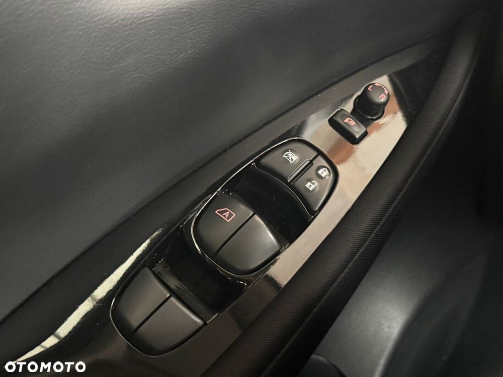 Nissan Leaf 40kWh N-Connecta - 28