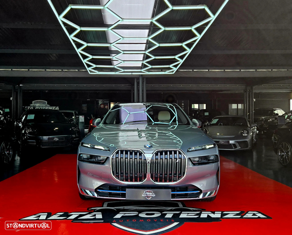 BMW i7 xDrive60