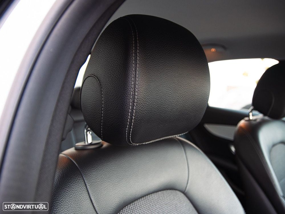 Mercedes-Benz C 180 BlueTEC Exclusive - 40