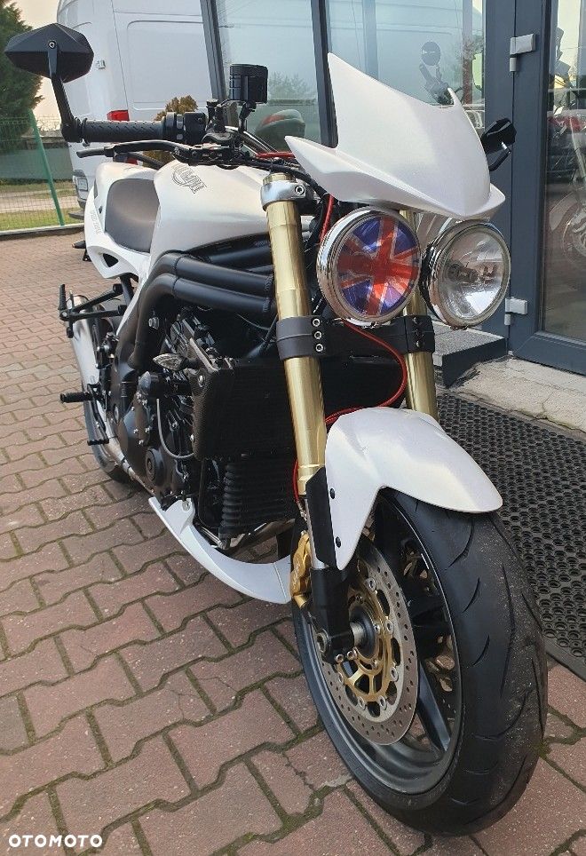 Triumph Speed Triple - 20